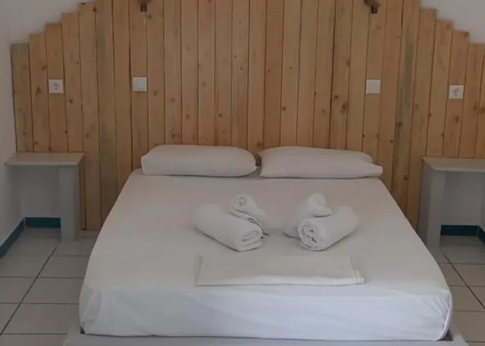 Aposperitis & Apartment