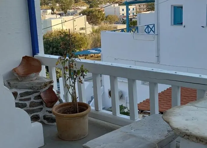 Aposperitis & Apartment