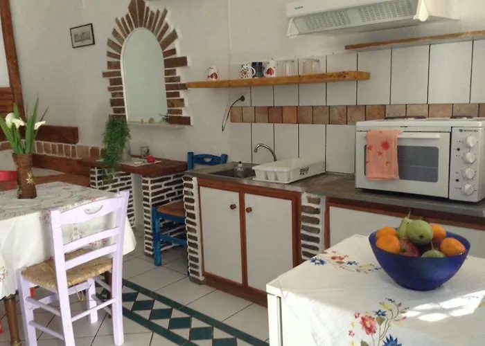 Aposperitis & Apartment