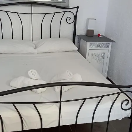 公寓 阿波斯佩里提客房公寓 *