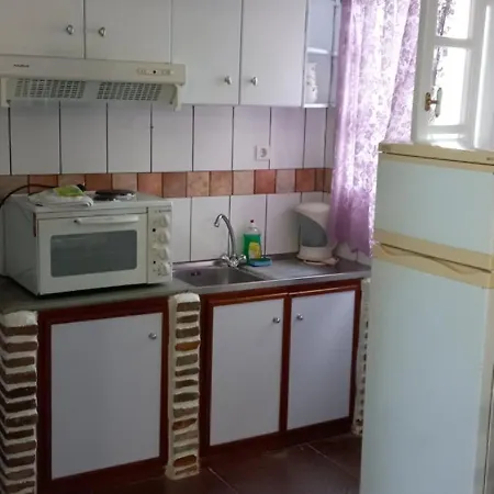 阿波斯佩里提客房公寓 公寓 金尼昂