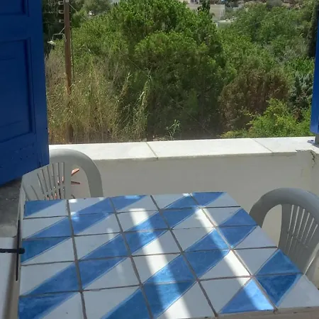 阿波斯佩里提客房公寓 金尼昂