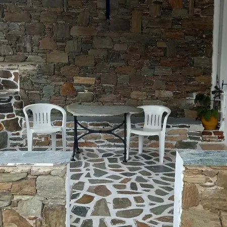 阿波斯佩里提客房公寓 公寓 *