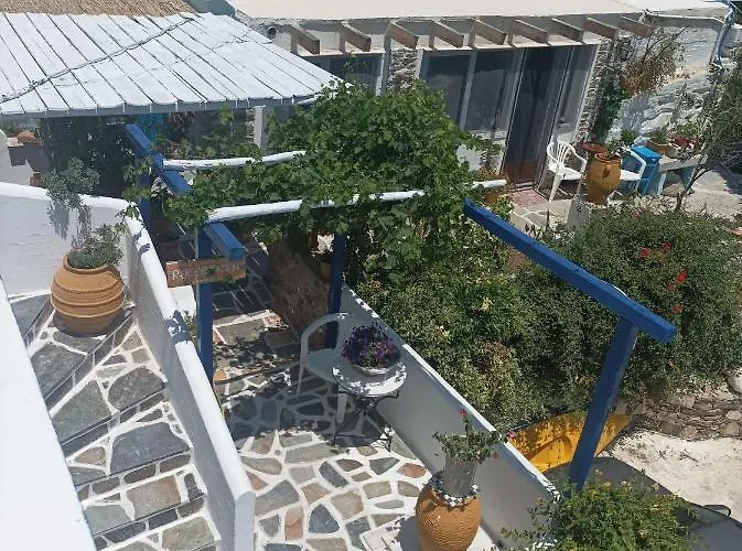 Lägenhet Aposperitis & *