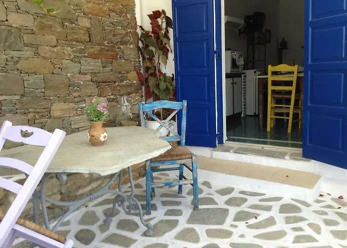 Lägenhet Aposperitis & *