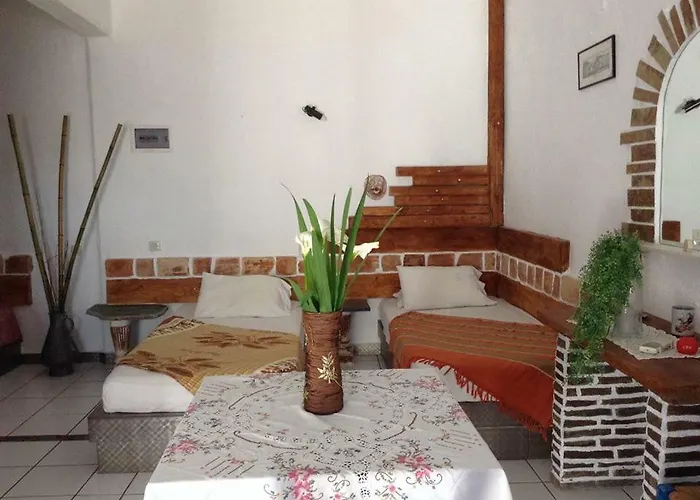 Lägenhet Aposperitis & Kini